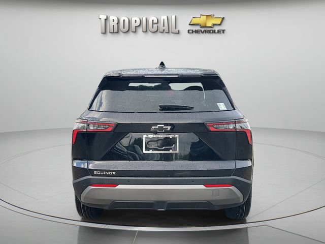 New 2027 Chevrolet Equinox LT FWD image 4