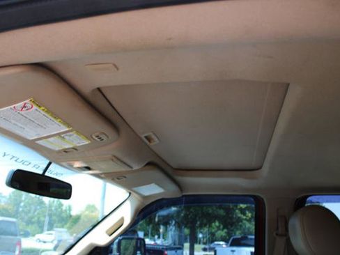 Used 2014 Ford F250 Lariat w/ Lariat Ultimate Package AWD/4WD image 18