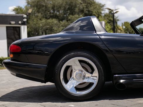 Used 1994 Dodge Viper RT/10 RWD image 23