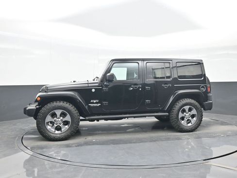 Used 2016 Jeep Wrangler Unlimited Sahara w/ Max Tow Package image 3