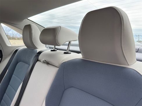 New 2026 Volkswagen Jetta SE image 27