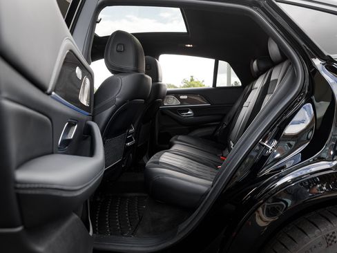 Used 2024 Mercedes-Benz GLE 63 AMG S image 25