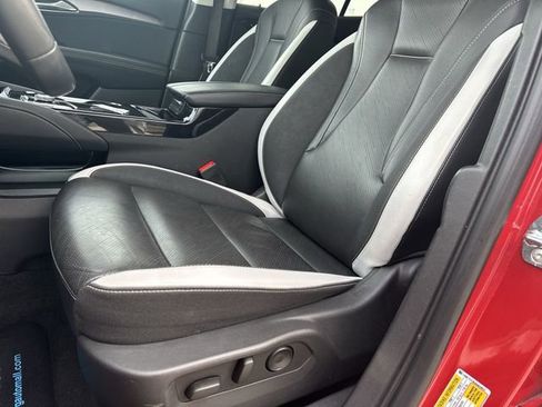 Used 2025 Buick Envision Sport Touring AWD/4WD image 19