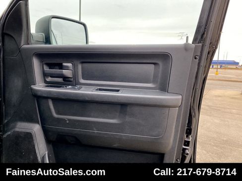 Used 2014 RAM 2500 Tradesman w/ Chrome Appearance Group image 15