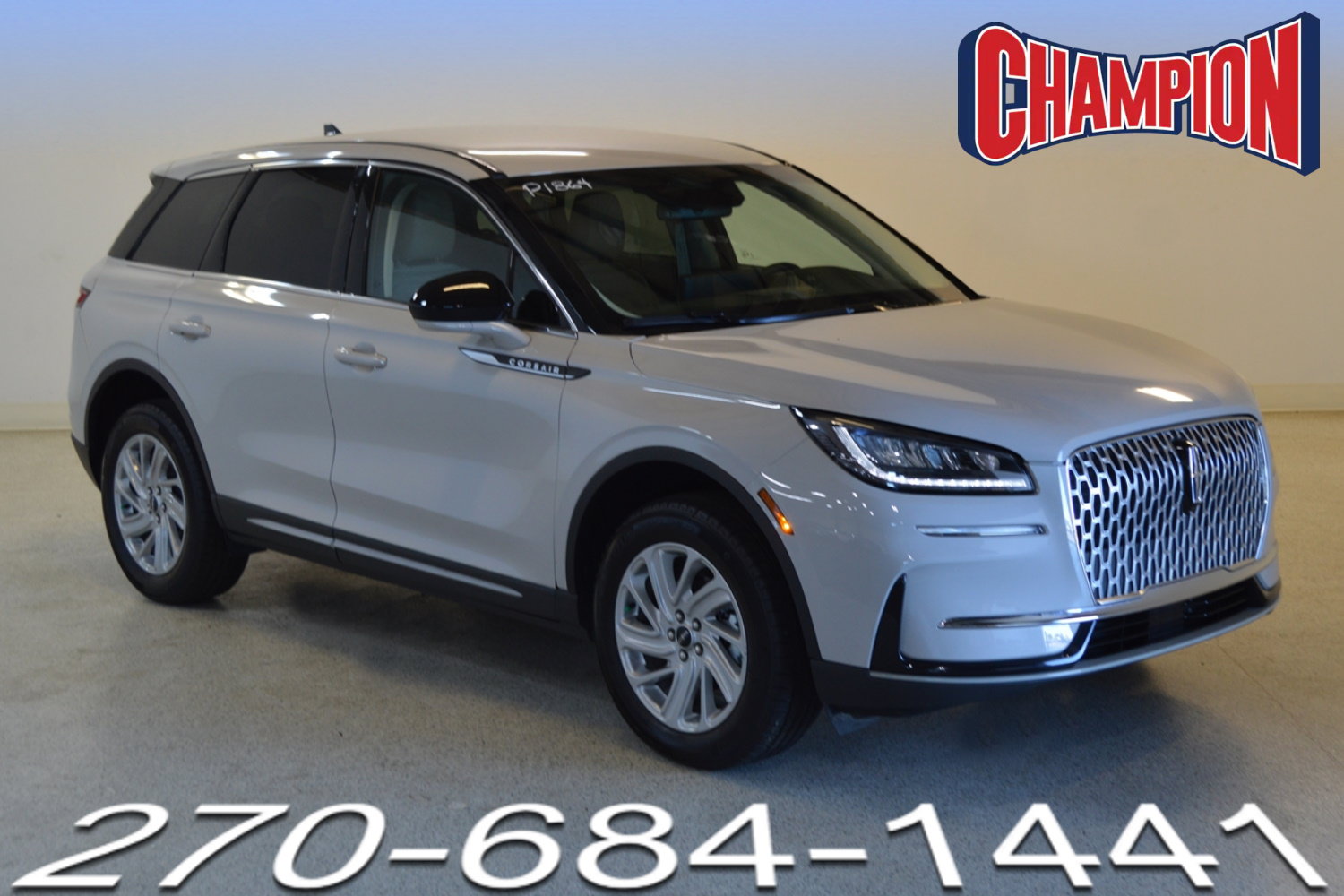 Used 2023 Lincoln Corsair FWD image 1