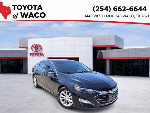 Used 2023 Chevrolet Malibu LT FWD image 1