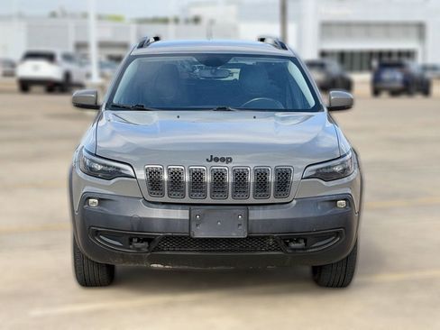 Used 2020 Jeep Cherokee Latitude w/ Quick Order Package 26F North AWD/4WD image 4