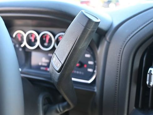 Used 2022 Chevrolet Silverado 1500 RST image 23