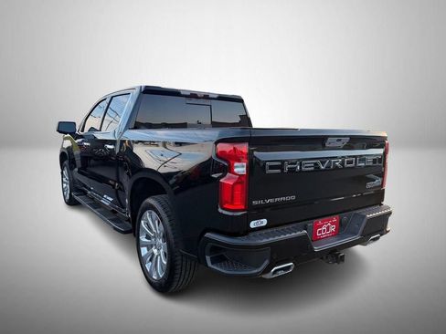Used 2021 Chevrolet Silverado 1500 High Country w/ Technology Package AWD/4WD image 3