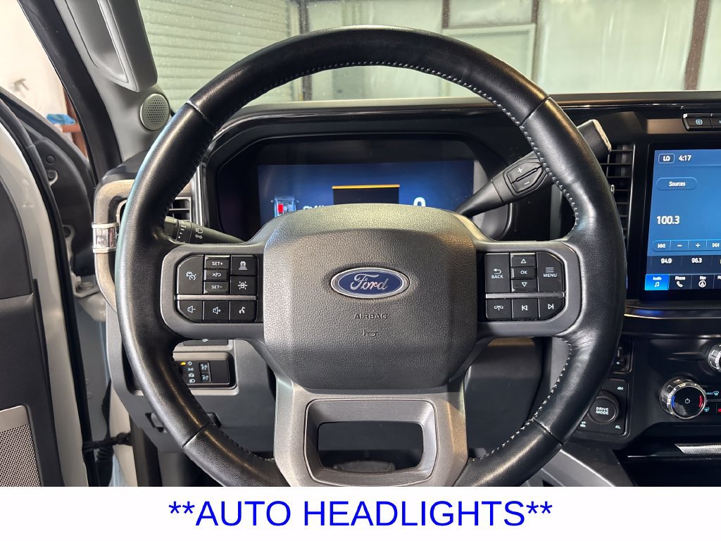 Used 2023 Ford F250 Lariat w/ Lariat Ultimate Package AWD/4WD image 14