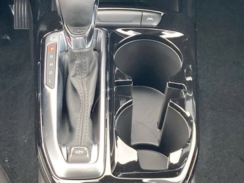 New 2026 Chevrolet Trax LT w/ LT Convenience Package FWD image 15