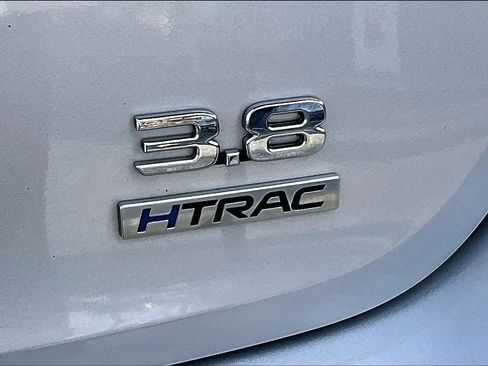 Used 2017 Genesis G80 3.8 w/ Option Group 03 image 8