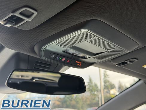 New 2026 Chevrolet Equinox EV LT image 14