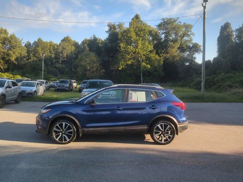 Used 2019 Nissan Rogue Sport SL AWD/4WD image 8
