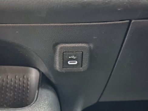 Used 2025 Toyota Corolla LE FWD image 25