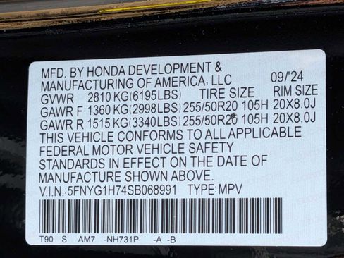 Certified 2025 Honda Pilot Touring image 32