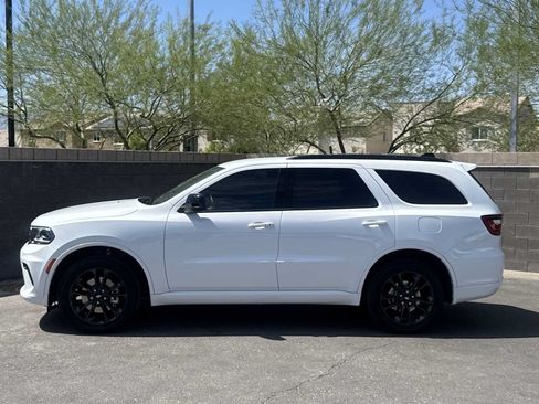 Used 2025 Dodge Durango GT w/ Blacktop Package AWD/4WD image 5