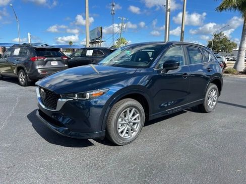 New 2025 MAZDA CX-5 AWD 2.5 S w/ Select Package image 3