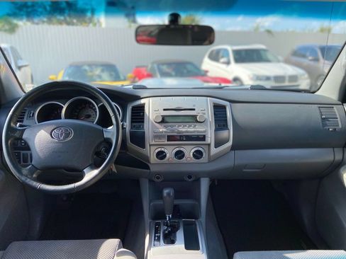 Used 2005 Toyota Tacoma PreRunner RWD image 26