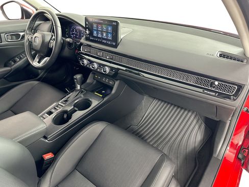 Used 2022 Honda Civic Touring image 30