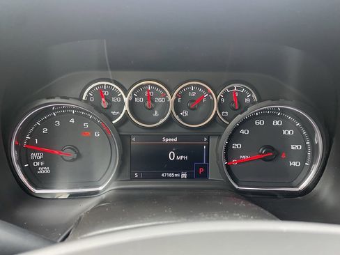 Used 2023 Chevrolet Suburban LS image 46