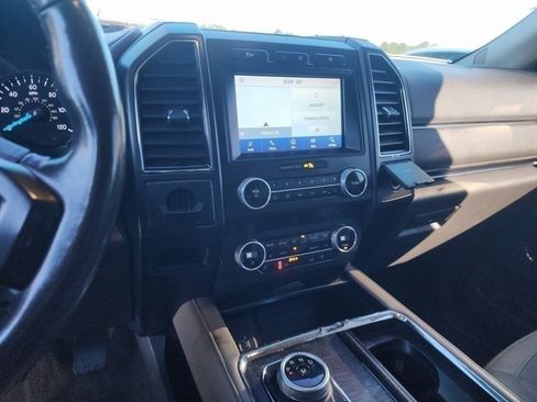 Used 2021 Ford Expedition Limited image 5