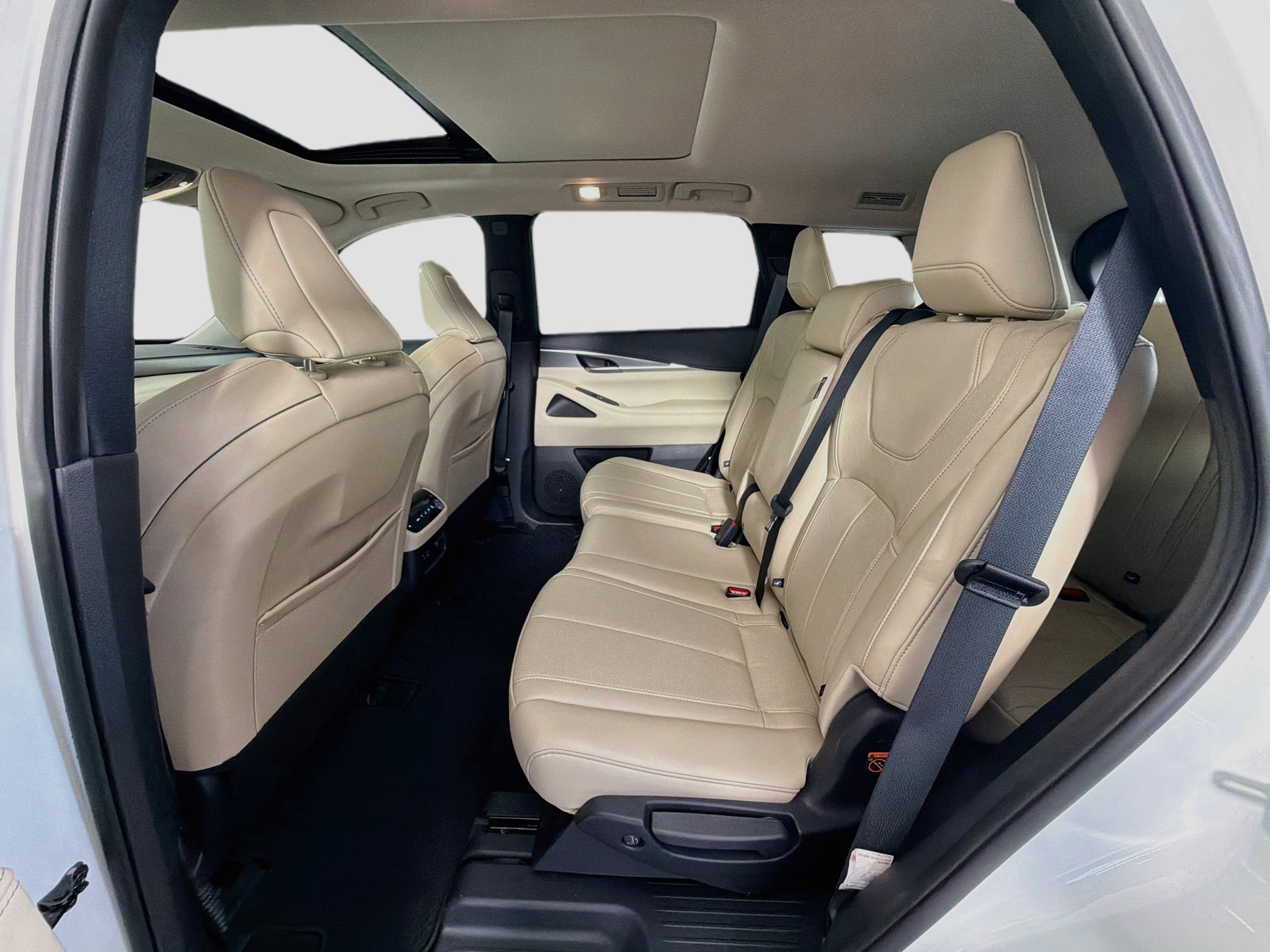 Used 2023 INFINITI QX60 Luxe w/ Cargo Package AWD/4WD image 29