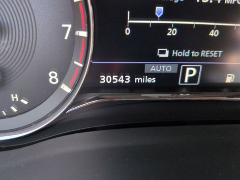 Used 2020 INFINITI QX80 Limited image 16