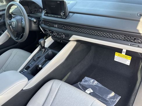 New 2025 Honda Accord LX image 6