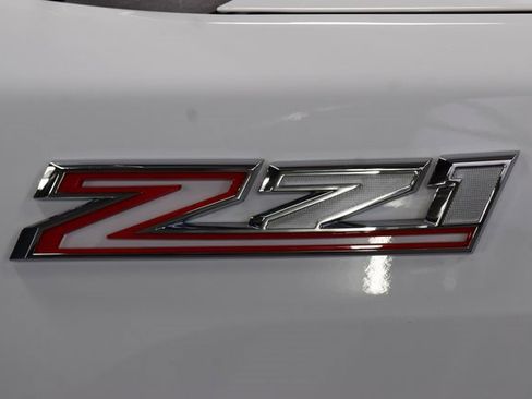 Used 2024 Chevrolet Silverado 2500 Custom w/ Custom Value Package image 16