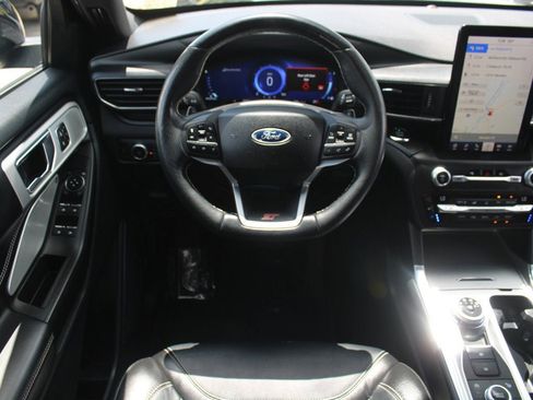 Used 2020 Ford Explorer ST w/ Premium Technology Package image 5