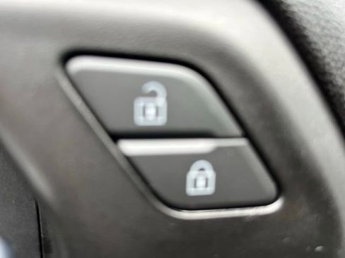 Used 2026 GMC Sierra 1500 Pro w/ Graphite Edition image 12