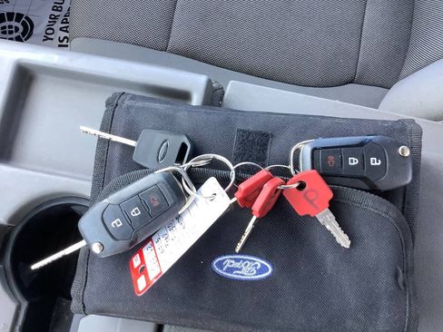 Used 2015 Ford F150 XL w/ XL Power Equipment Group AWD/4WD image 48