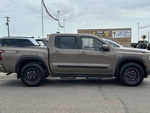Used 2023 Nissan Frontier Pro-X w/ Pro-X Premium Package RWD image 2