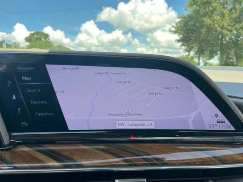 Certified 2023 Cadillac Escalade Premium Luxury Platinum w/ LPO, Radiant Package RWD image 25