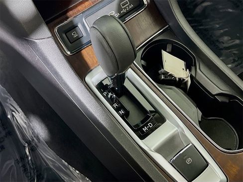 Used 2023 Subaru Ascent Touring image 16