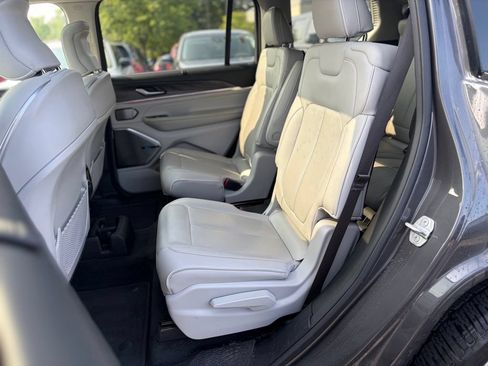 Used 2021 Jeep Grand Cherokee L Overland w/ Advanced Protech Group III AWD/4WD image 12