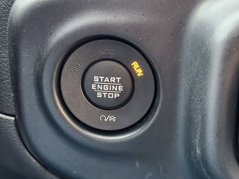 Used 2020 Jeep Gladiator Sport w/ Quick Order Package 24S image 27