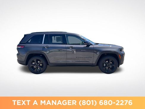 New 2026 Jeep Grand Cherokee Limited AWD/4WD image 6