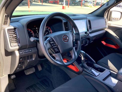 Used 2022 Nissan Frontier Pro-X w/ Technology Package RWD image 18