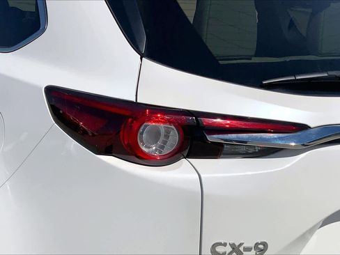 Used 2021 MAZDA CX-9 Signature image 28