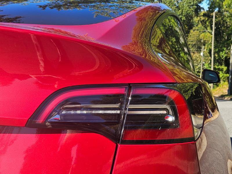 Used 2023 Tesla Model Y Long Range AWD/4WD image 30