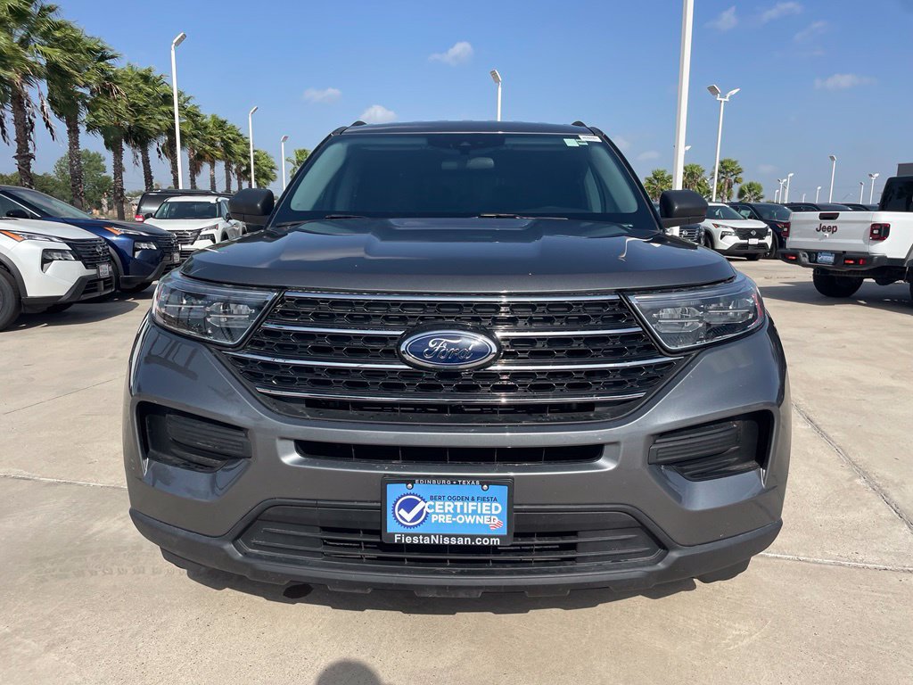 Used 2024 Ford Explorer XLT RWD image 2