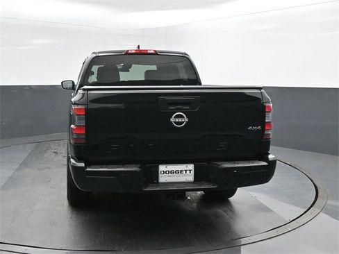 Used 2023 Nissan Frontier S w/ Technology Package image 8