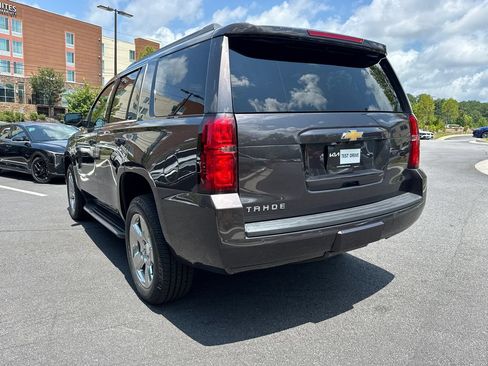 Used 2018 Chevrolet Tahoe LT RWD image 5