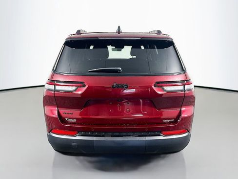 New 2025 Jeep Grand Cherokee L Altitude image 6