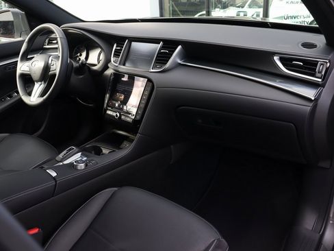 Certified 2025 INFINITI QX50 Sport image 22