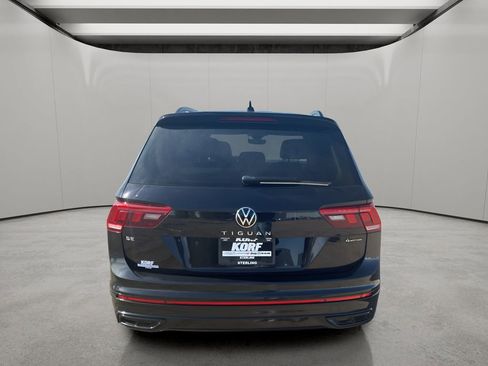 Used 2022 Volkswagen Tiguan SE R-Line image 4