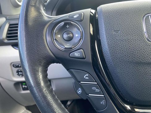 Used 2018 Honda Pilot Elite image 22