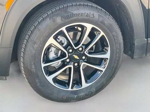 Used 2026 Chevrolet TrailBlazer LT FWD image 30